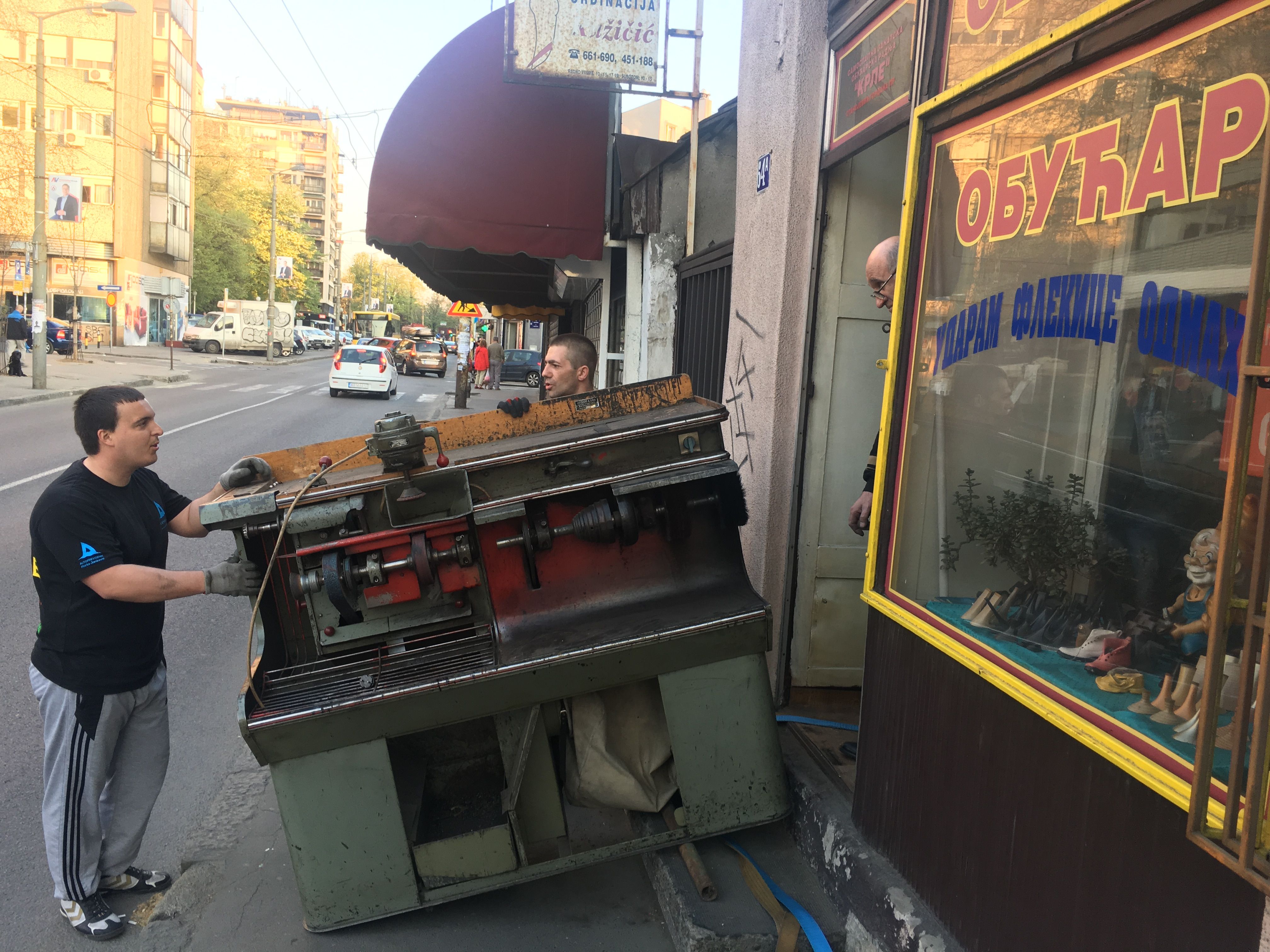 Teški tereti obućarska radnja